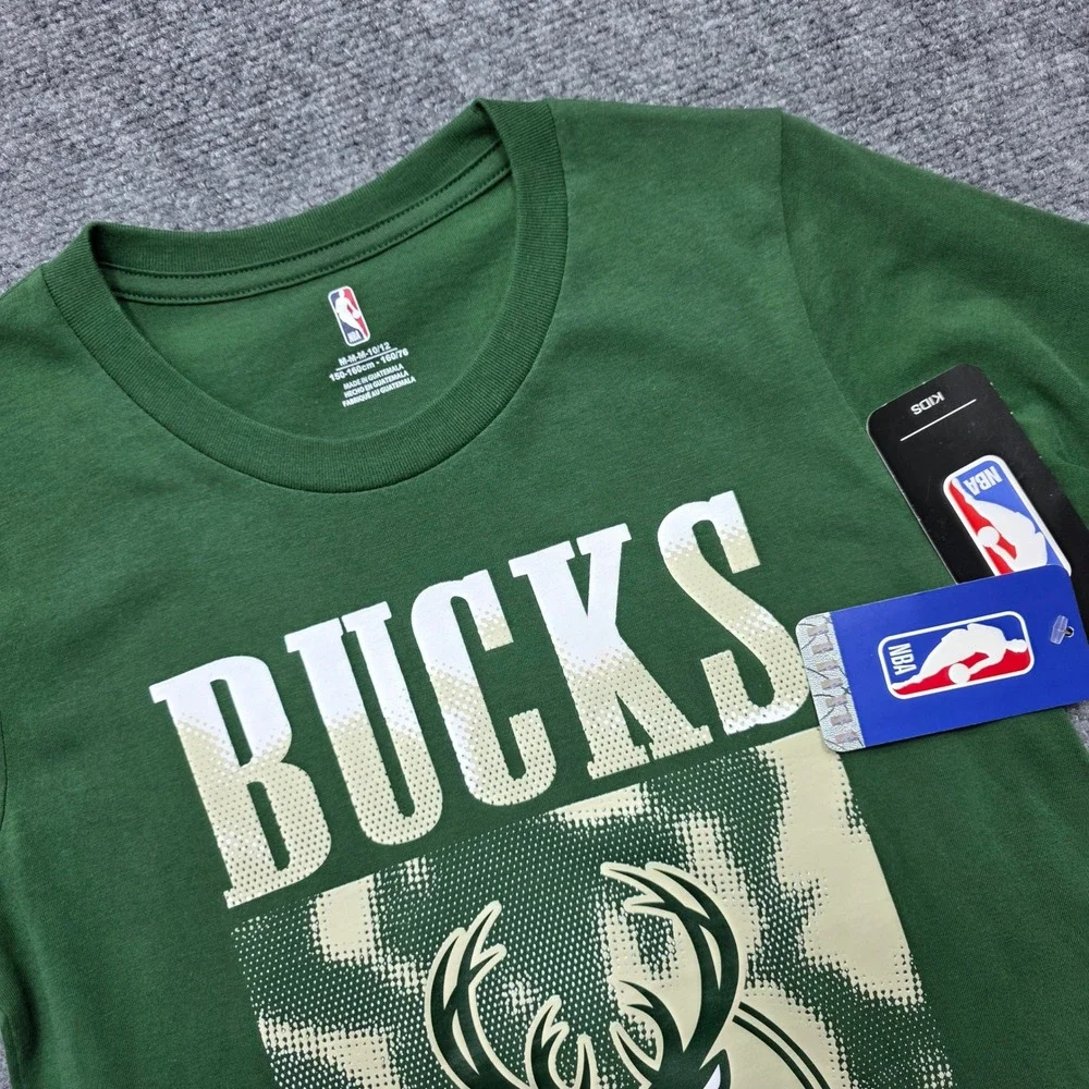 NBA Milwaukee Bucks Kids Medium 10/12 Green Buck Logo Graphic T-Shirt NEW